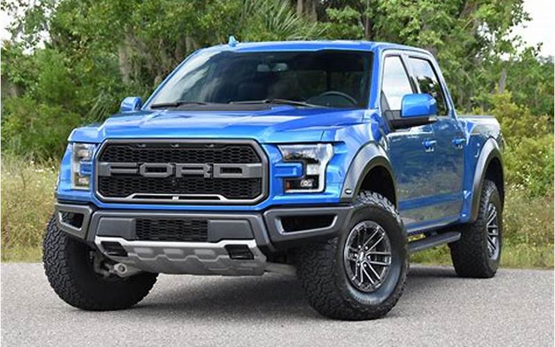 Ford F-150 Raptor Crew Cab Exterior