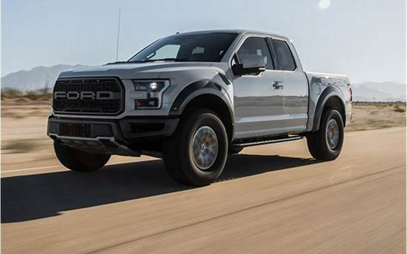 Ford F-150 Raptor Supercab Front View