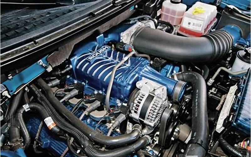 Ford F-150 Svt Raptor Engine