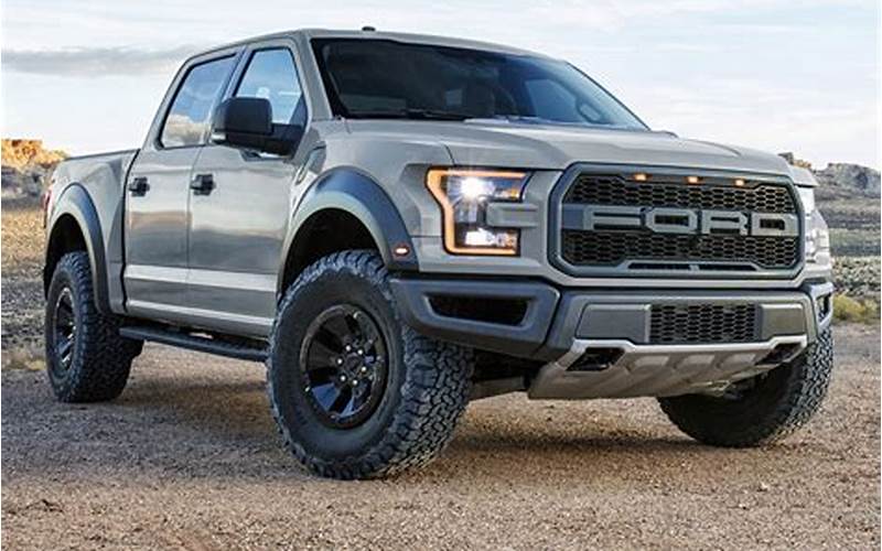 Ford F-150 Svt Raptor Supercrew Features