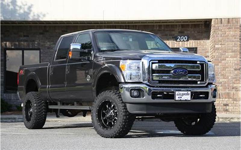Ford F250 Lifted Truck