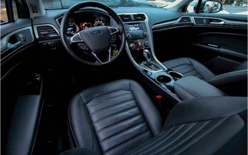 Ford Fusion 1.6 Ecoboost Interior