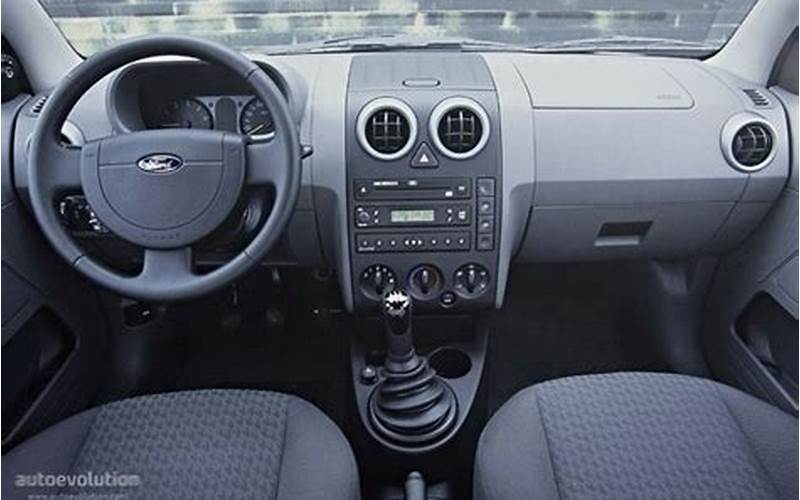 Ford Fusion 2003 Interior