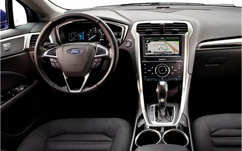 Ford Fusion Hybrid Se Interior