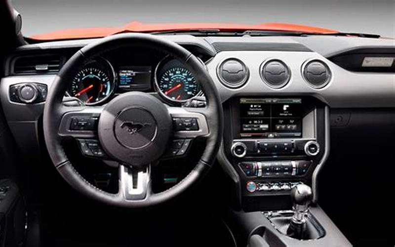 Ford Mustang 2015 Interior
