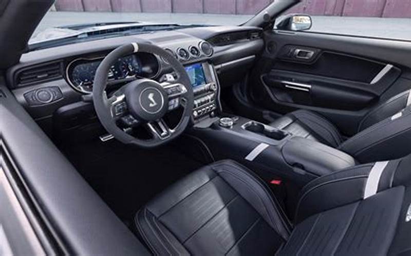 Ford Mustang Heritage Edition Interior