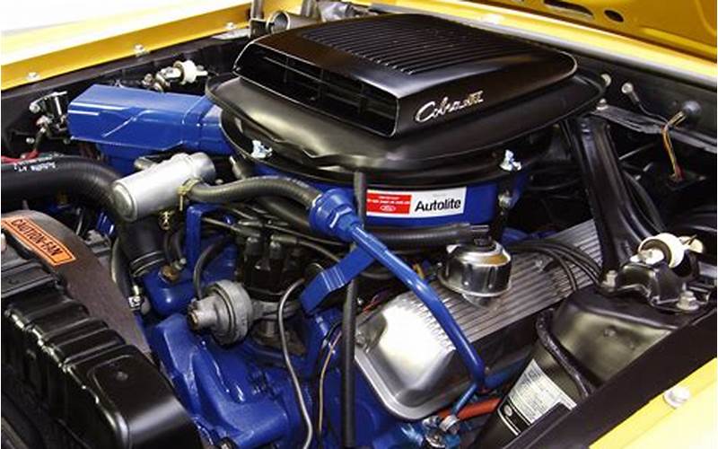 Ford Mustang Mach One Engine