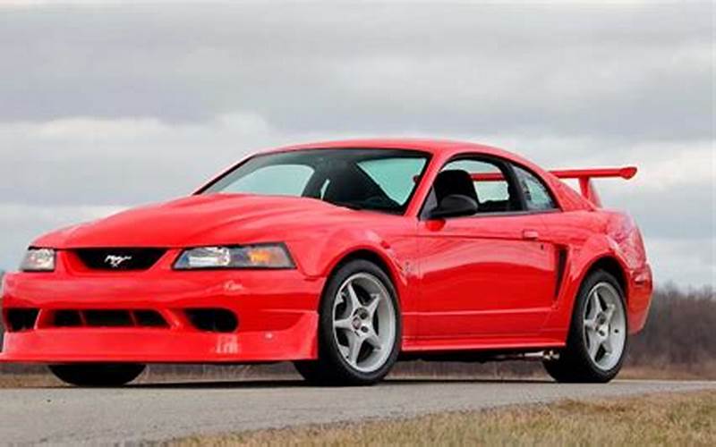 Ford Mustang Svt