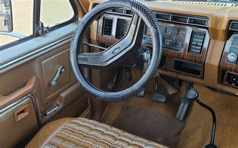Ford Ranger 1980S Interior