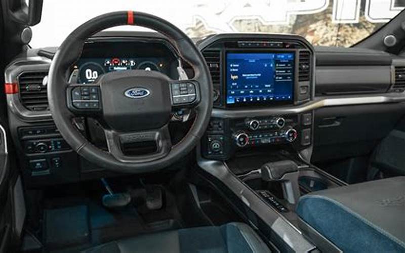 Ford Raptor 2021 Interior