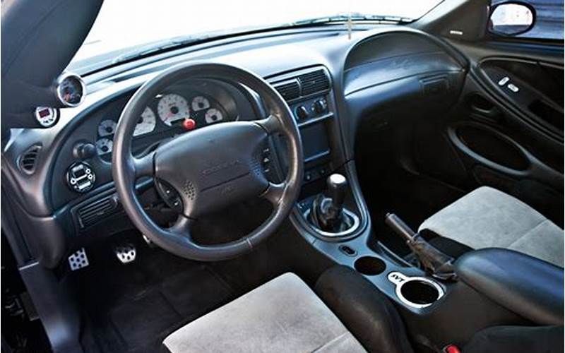 Ford Terminator Mustang Interior