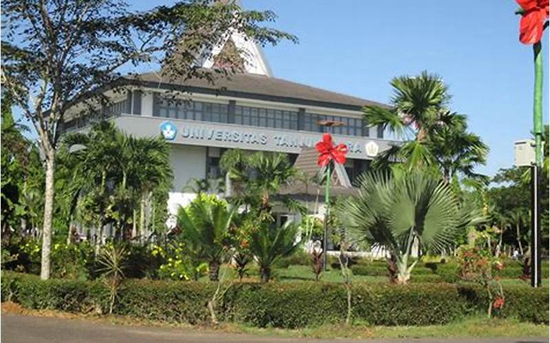 Gedung Kuliah Universitas Tanjungpura
