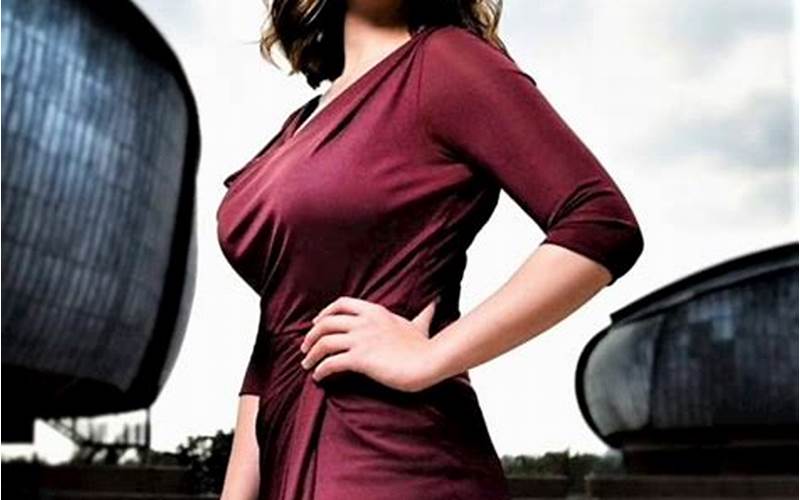 Hayley Atwell Bra Size: Everything You Need to Know
