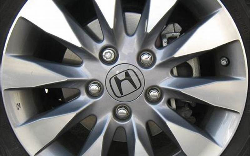 Honda Civic 2009 Rims Installation