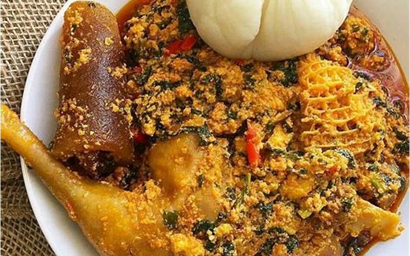 How To Prepare Egusi Soup And Pounded Yam