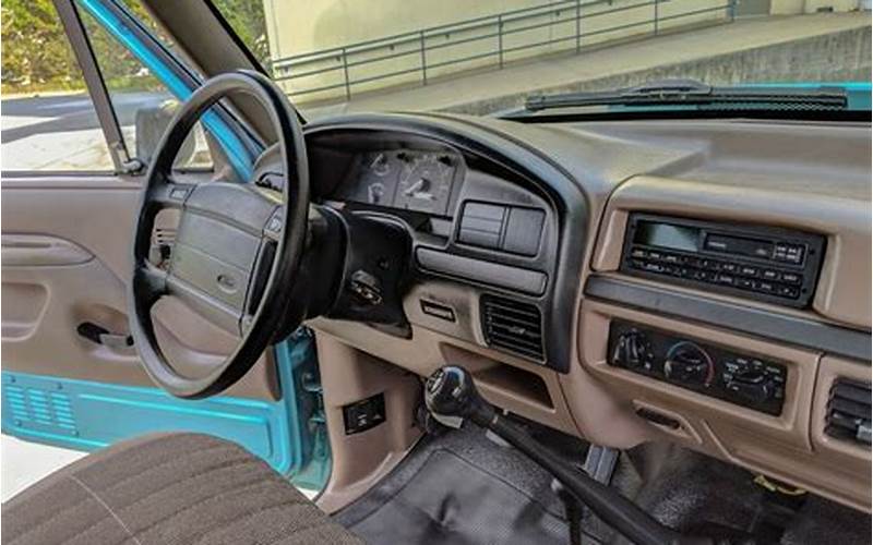 Interior Features Of 1994 Ford Bronco