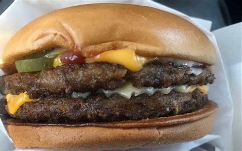 Jack in the Box Big Cheeseburger: A Truly Satisfying Burger Experience