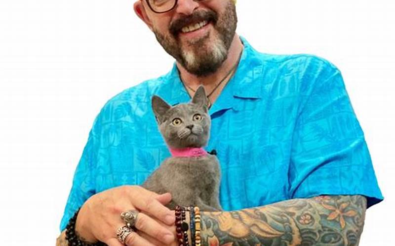 Is Jackson Galaxy Gay?