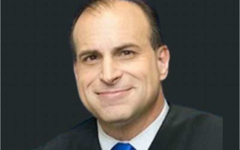 Judge Ed Artau As A Lawyer