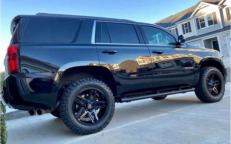 Leveled Tahoe On 33S Off-Road Adventure