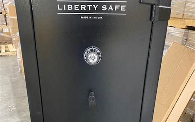 Liberty Safe Centurion 18-Gun Safe Pros And Cons