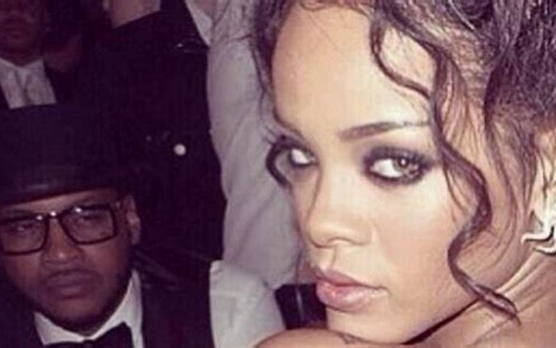 Melo Looking at Rihanna: What’s the Buzz?