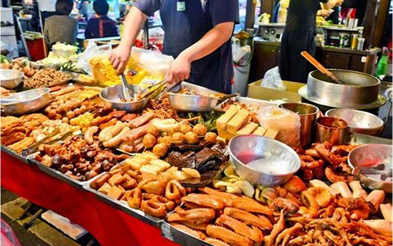 Gordon Biersch Night Market: A Unique Experience of Delicious Food and Fun Activities