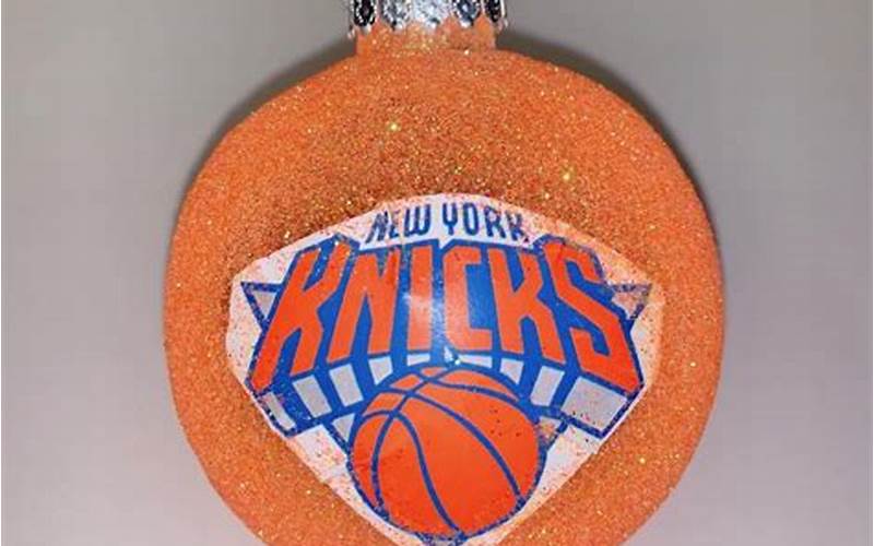 Ny Knicks Christmas Party Fireworks