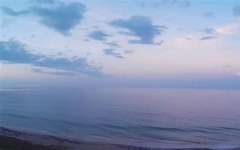Ocean Beach Sunset Webcam