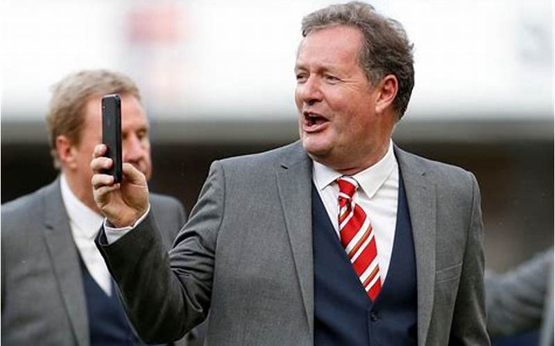 One of the Dumbest Decisions in Football History: Piers Morgan