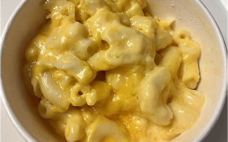 Popeyes Macaroni and Cheese Calories: How Many Calories are in a Serving?