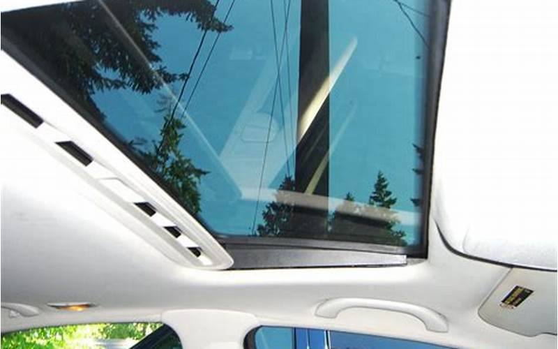 Power Tilt Slide Moonroof Benefits