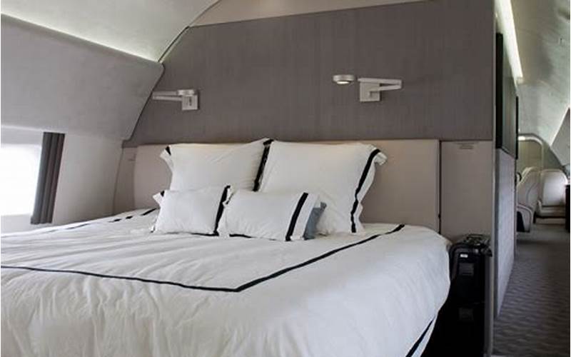 Private Jet Bed