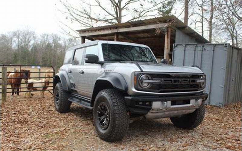 Pros And Cons Of Restored Ford Bronco