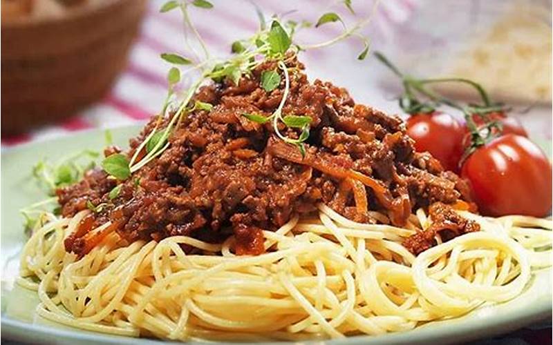 Recept 1: Skolans Klassiska Spaghetti Och Köttfärssås