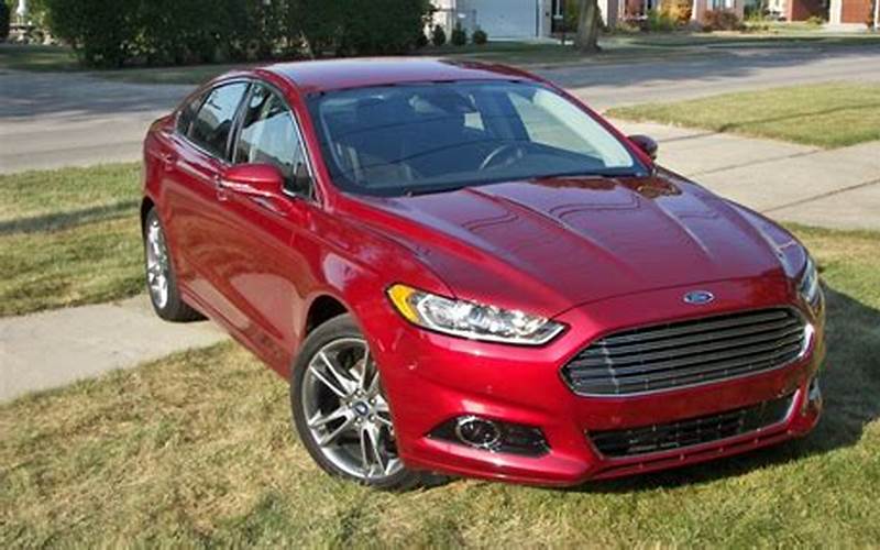 Red Ford Fusion