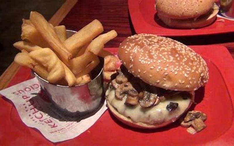 Red Robin Sauteed Shroom Burger: A Delicious and Flavorful Burger