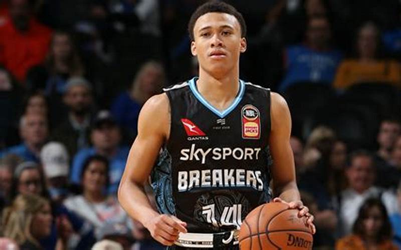 RJ Hampton Net Worth: A Look at the Basketball Star’s Earnings and Career