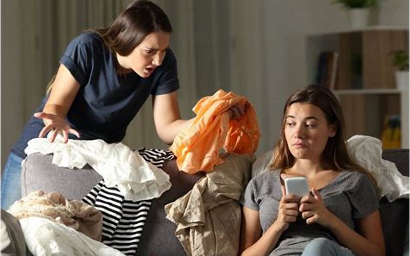 Excuse Me, This Is My Room: A Guide to Avoiding Roommate Conflicts