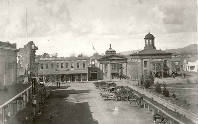 Santa Rosa Historical Building