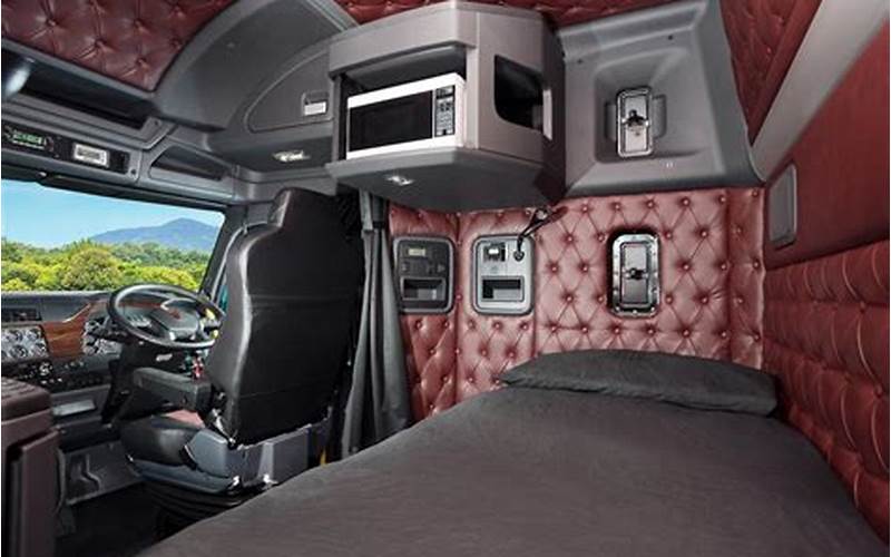 Semi Truck Sleeper Interior