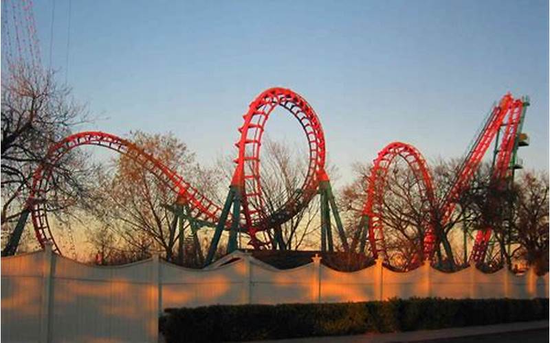 Six Flags Over Texas Flashback: A Thrilling Experience
