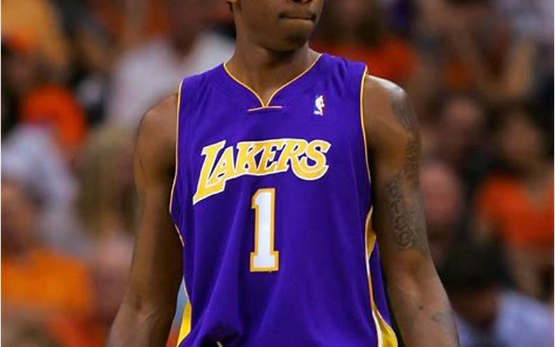 Smush Parker In College