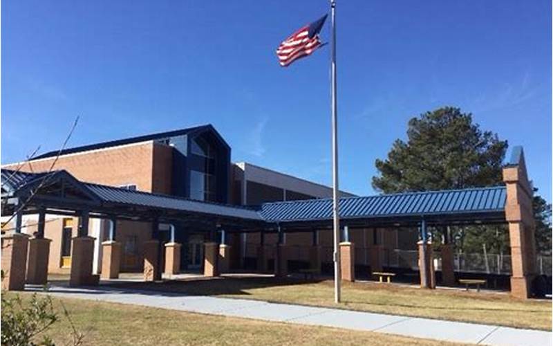 Southwest Dekalb High School Classrooms