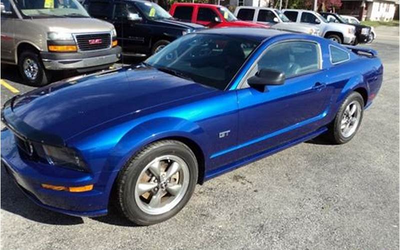 Specifications Of The 2005 Ford Mustang Sonic Blue