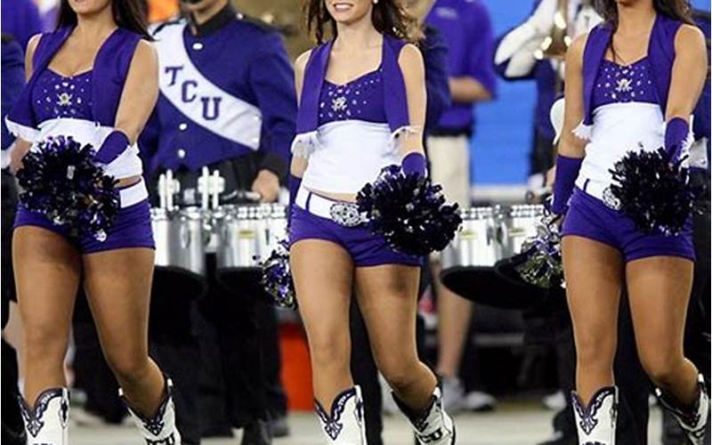 Tcu Cheerleaders Image