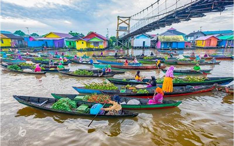 The Floating Market In Banjarmasin