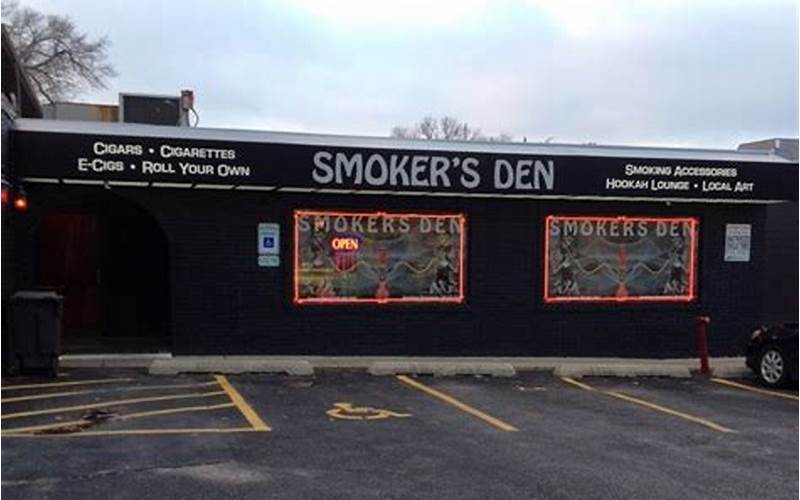 The Smoker'S Den Image