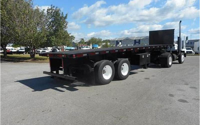 Things To Consider When Buying A Flatbed Truck On Craigslist Texas