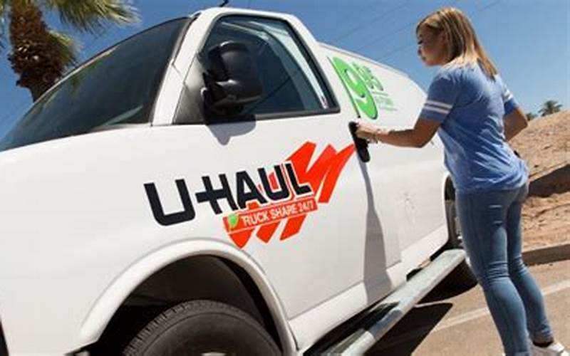 Tips To Save Money On Uhaul Truck Rental